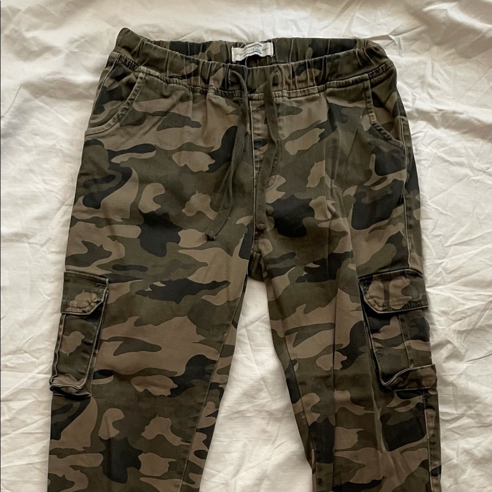 Camo pants